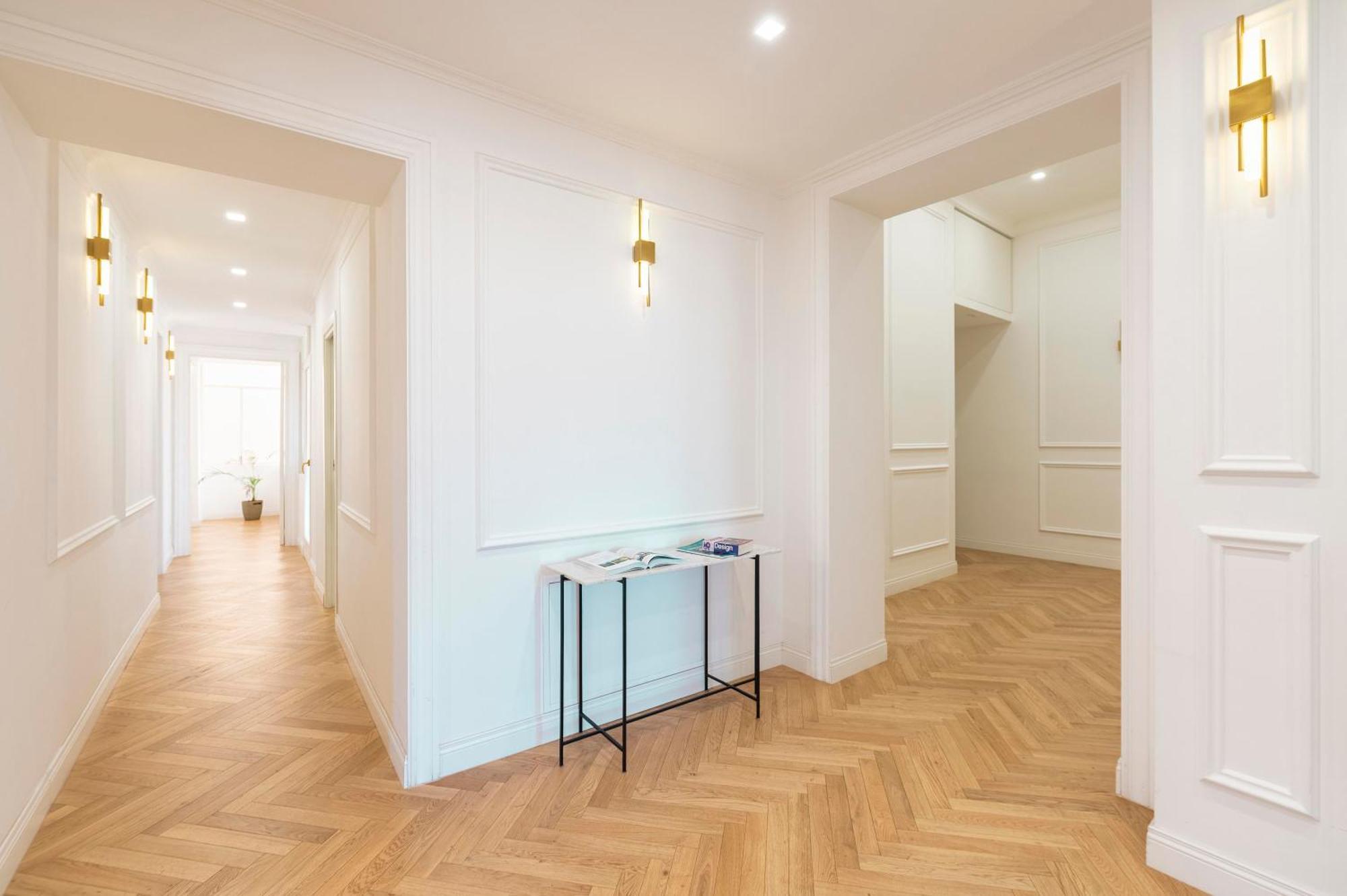 Sjr Luxury Apartment Trevi Fountain โรม ภายนอก รูปภาพ