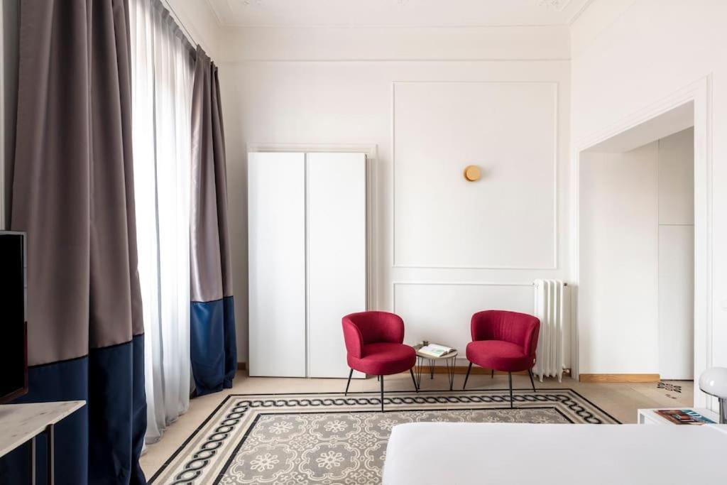 Sjr Luxury Apartment Trevi Fountain โรม ภายนอก รูปภาพ