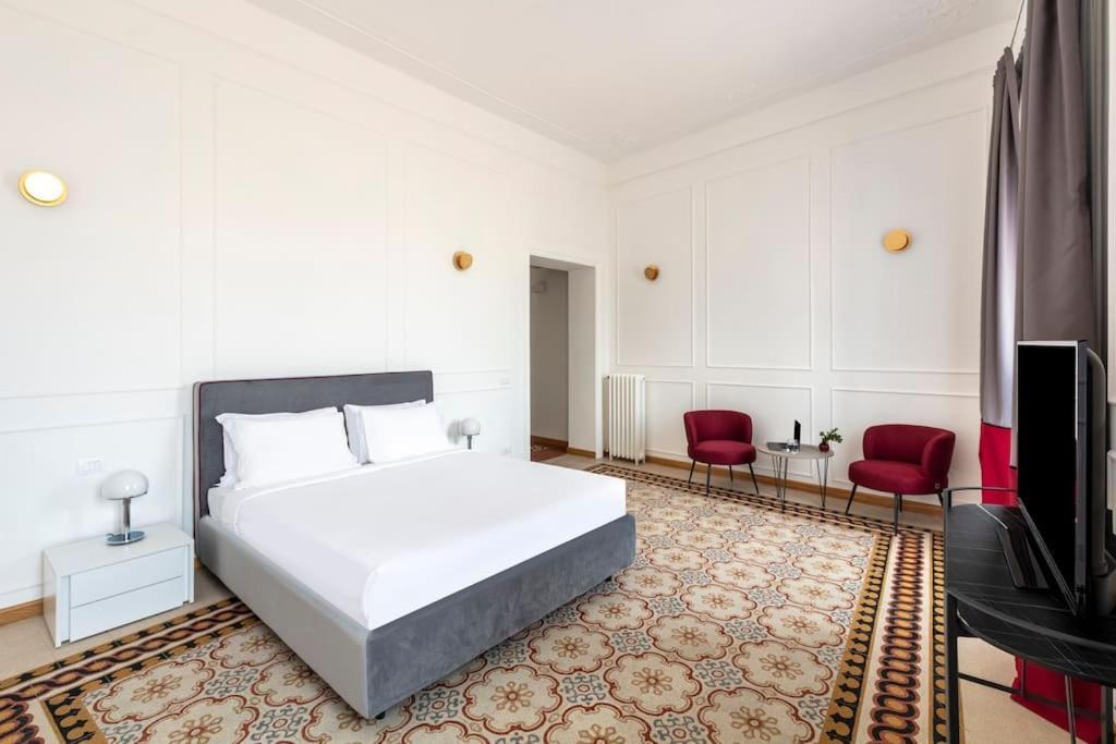 Sjr Luxury Apartment Trevi Fountain โรม ภายนอก รูปภาพ