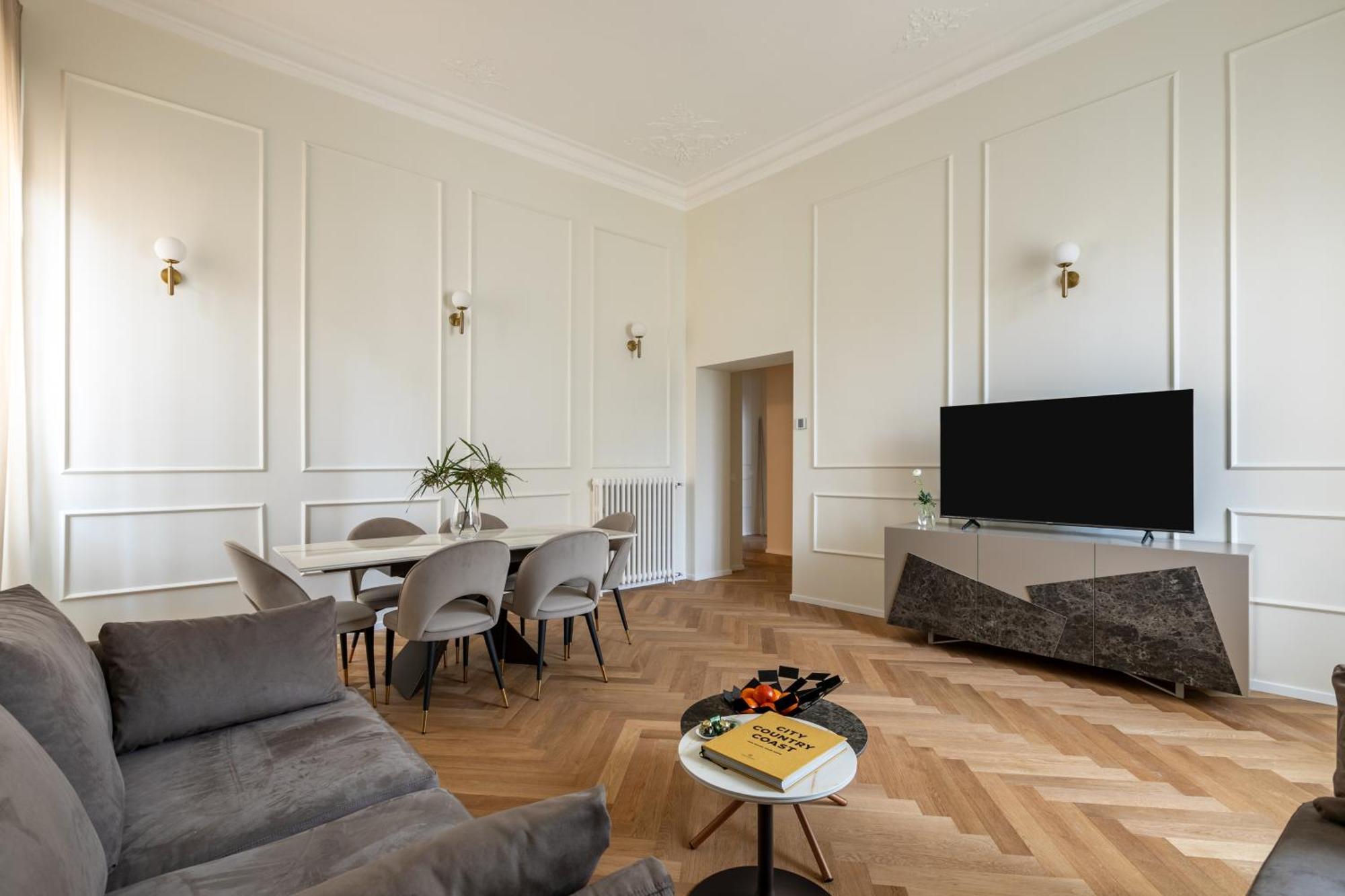 Sjr Luxury Apartment Trevi Fountain โรม ภายนอก รูปภาพ