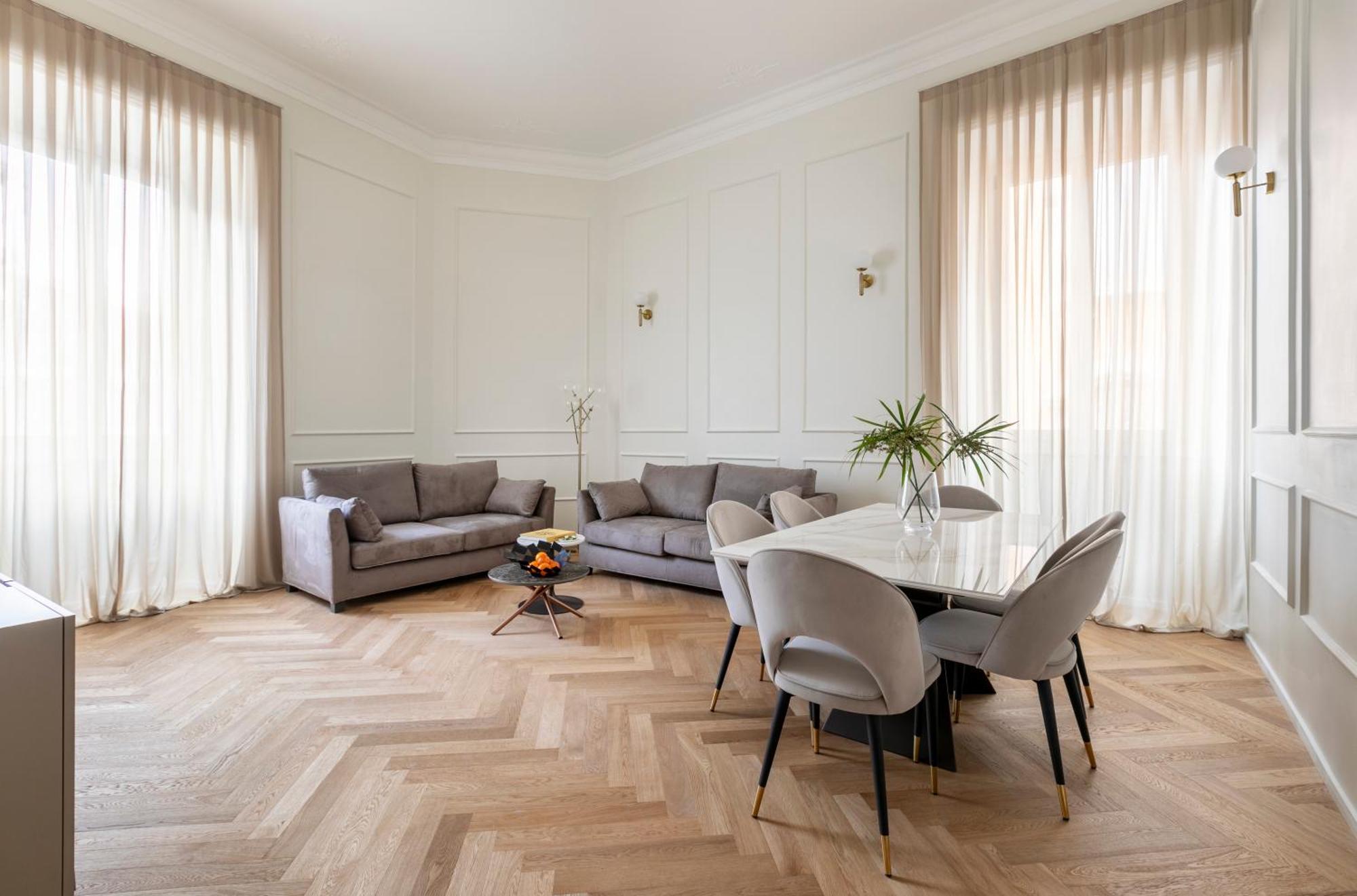 Sjr Luxury Apartment Trevi Fountain โรม ภายนอก รูปภาพ